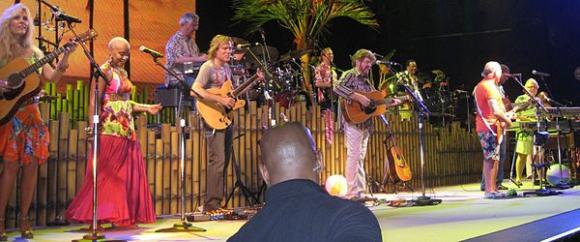 Jimmy Buffett And The Coral Reefer Band at Cynthia Woods Mitchell Pavilion